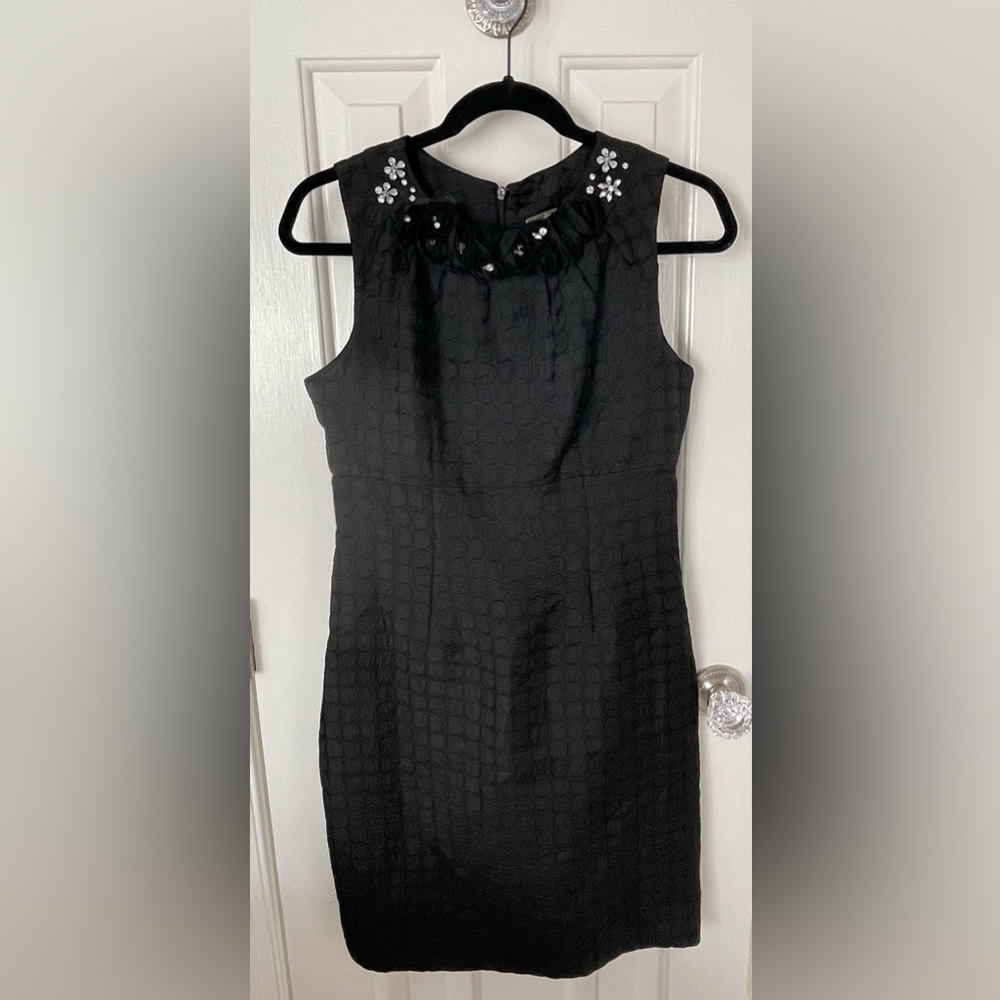 Taylor Black Shift Dress